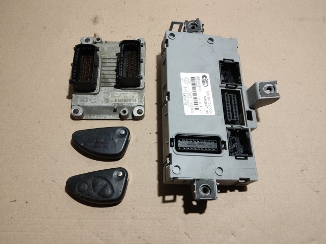 174616 Alfa Romeo 147 1,6 16v Ts 105 Le motorvezérlő szett 55204990 , 0261207727