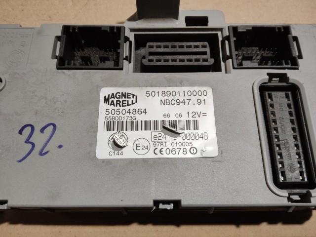 174623 Alfa Romeo Gt 2,0 16v Jts motorvezérlő szett 55195024 , 0261s01032