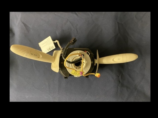 Fiat 500 2007-2015 kabrio, fehér színű multikormányos kormánykapcsoló 735495757