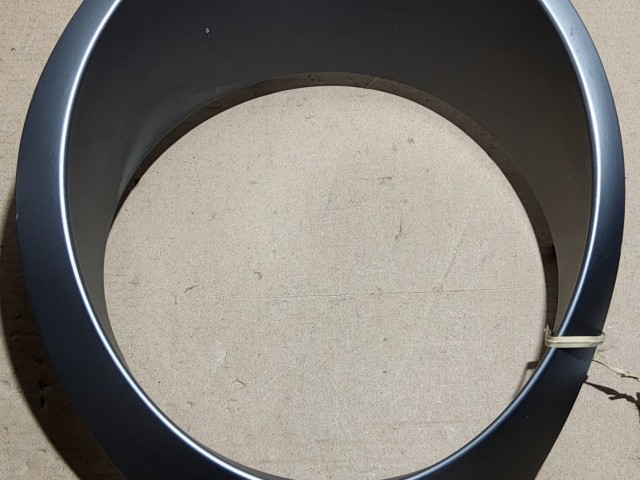 130712 Alfa Romeo MiTo 2008-2018 szürke színű, jobb hátsó lámpa keret