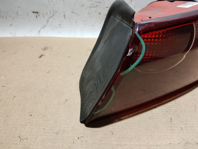 174698 Alfa Romeo 159 jobb hátsó külső lámpa, a képen látható sérüléssel 50504818