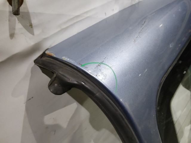 166440 Fiat Doblo 2000-2009 jobb hátsó üveges raktérajtó, a képen látható sérüléssel