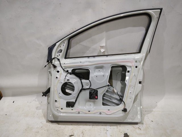 166441 Fiat Bravo 2007-2014 fehér színű jobb első ajtó 51751189