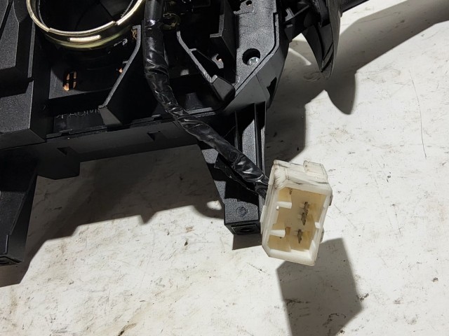 Lancia Thesis kormánykapcsoló