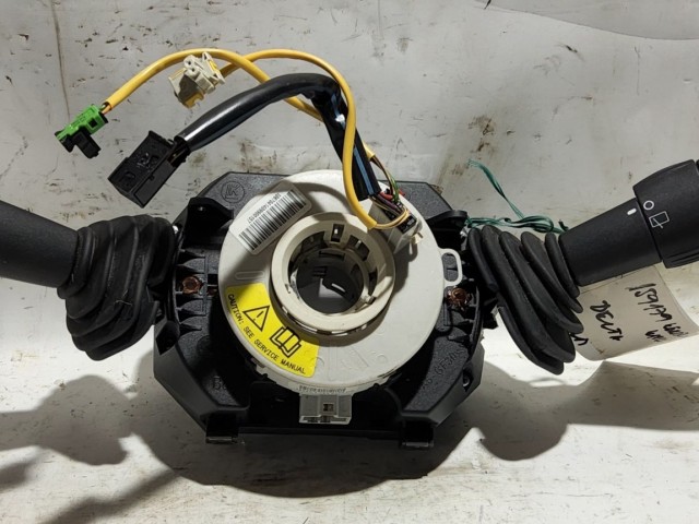 Lancia Delta multikormányos, automata menetfényes kormánykapcsoló 