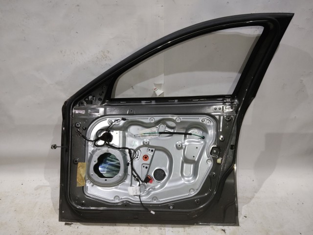 166453 Alfa Romeo Giulietta 2010-2020 grafitszürke színű jobb első ajtó 50509165