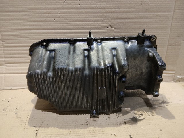 166504 Alfa Romeo GT 2003-2010 1,9 16v Diesel olajteknő 73502147