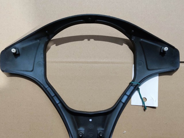 19554 Alfa Romeo Mito  kormányközép