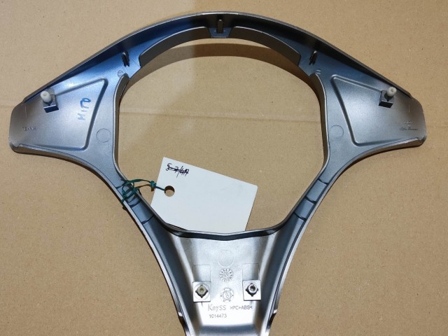 19552 Alfa Romeo Mito  kormányközép