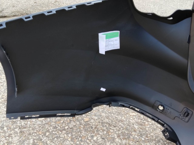 Fiat Tipo 2015- kombi parkszenzor helyes gyári új hátsó lökhárító 735680839