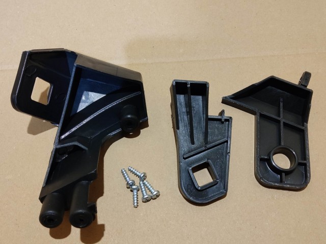 Fiat Doblo III. 2009-2015 utángyártott új, jobb oldali fényszóró javító fül készlet 51877427