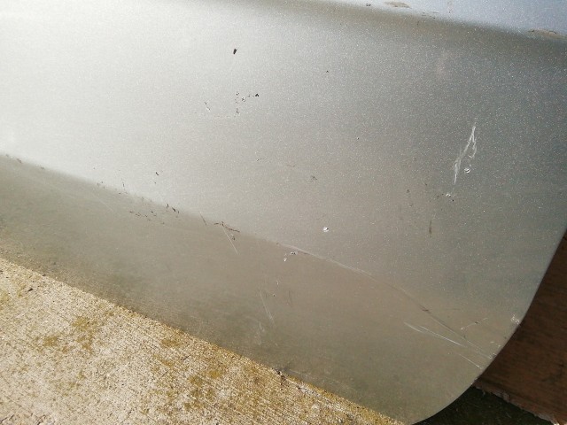 158300 Alfa Romeo 147 2000-2010 Jobb első ezüst színű ajtó, a képen látható sérüléssel