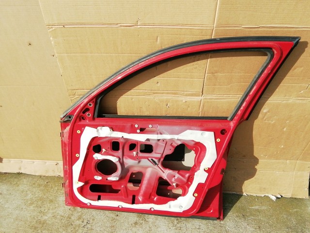 158304 Alfa Romeo 147 2000-2010 Jobb első piros színű ajtó