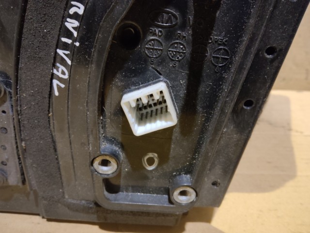 166691 Kia Carnival 2006-2014 jobb oldali 11 vezetékes visszapillantó tükör