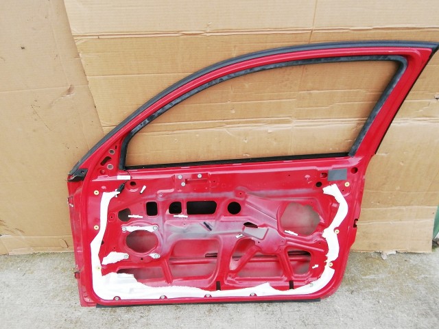 158313 Alfa Romeo 147 2000-2010 3 ajtós jobb oldali ajtó