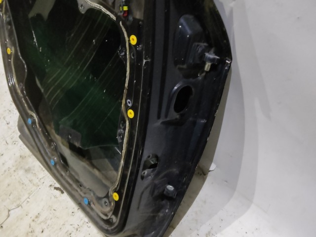 166770 Alfa Romeo 159 2005-2011 kombi bal hátsó ajtó, a képen látható sérüléssel