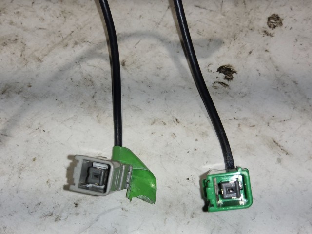 Lancia Thesis 2001-2007 antenna talp 60687774