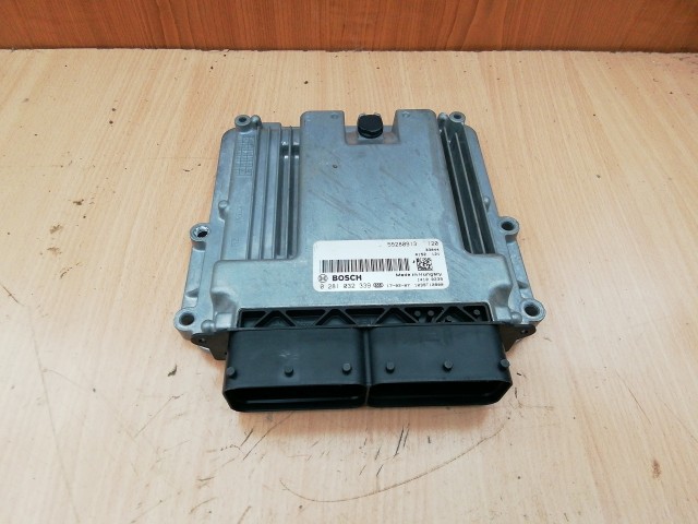 Fiat 500 L 2012-2022 1,6 16v Diesel Motorvezérlő 0281032339 , 55280913