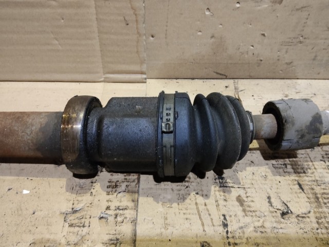 Ford Fiesta 2008-2017 1,4 Diesel jobb első féltengely 25 bordás 8V51-3B436-AE