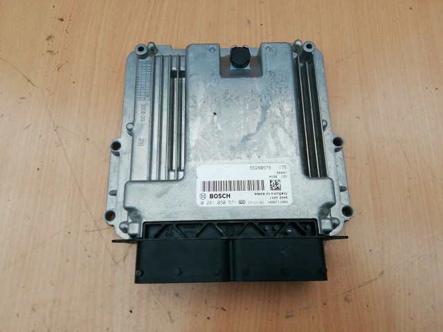 Alfa Romeo Giulietta 2016-2020 2,0 16v Diesel Motorvezérlő 0281030571 , 55280979