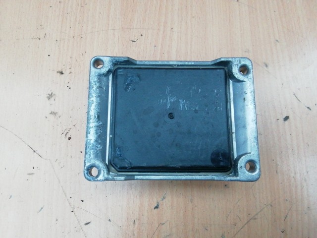 Fiat Stilo 2,4 20v benzin Motorvezérlő 0261206655 , 55182381