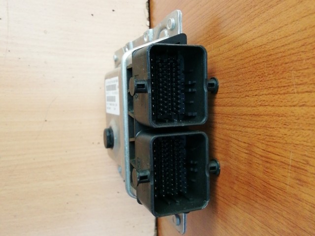 Lancia Ypsilon 2011-2018 1,2 8v benzin Motorvezérlő 51994087