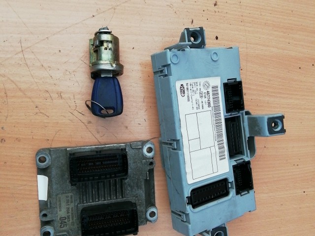 158403 Fiat Punto II. 1999-2003 1,2 16v benzin Euro 2 motorvezérlő szett 46782631 0261204983