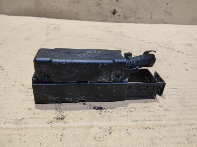 Volkswagen Polo 2003-2009 Abs elektromos csatlakozó 6Q0614117C