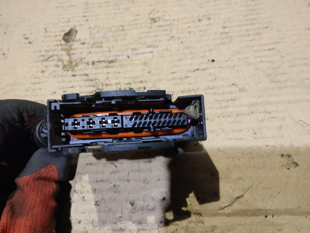 166867 Toyota Aygo 2005-2014 ABS Elektromos csatlakozó H44510-0H010