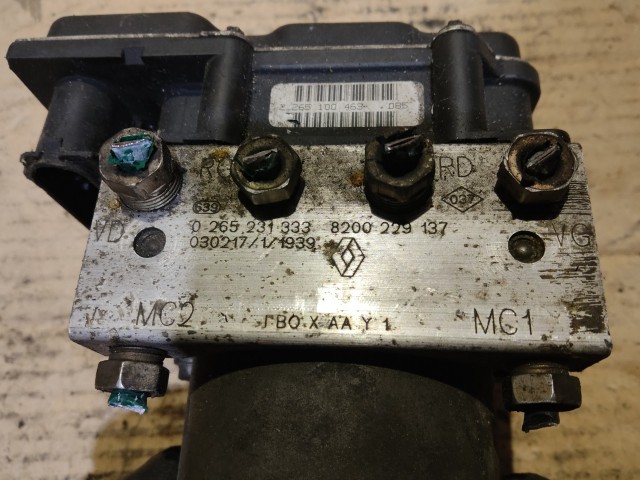 Renault Clio II. 1998-2012 Bosch Abs 0265231333 , 8200229137