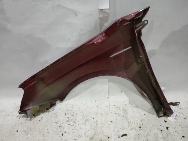 166769 Alfa Romeo Giulietta 2010-2020 jobb első sárvédő, a képen látható sérüléssel