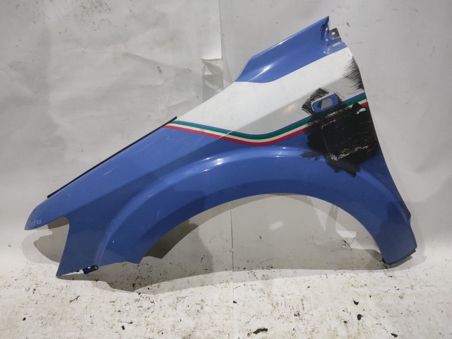 166925 Fiat Freemont 2011-2015 bal első Sárvédő K68089549AA