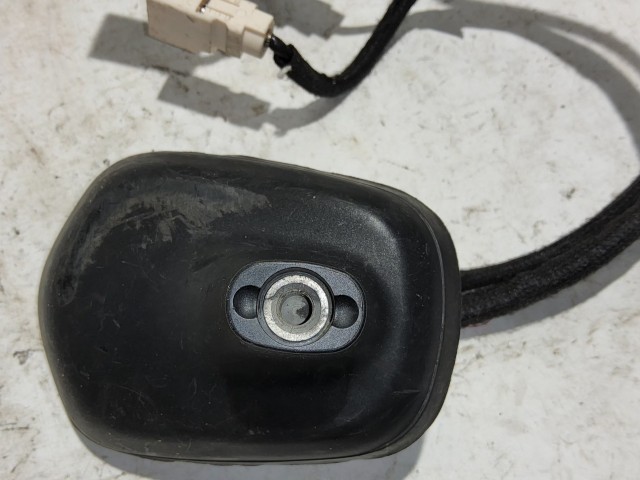 175191 Alfa Romeo MiTo 2008-2018 antenna talp 50530487
