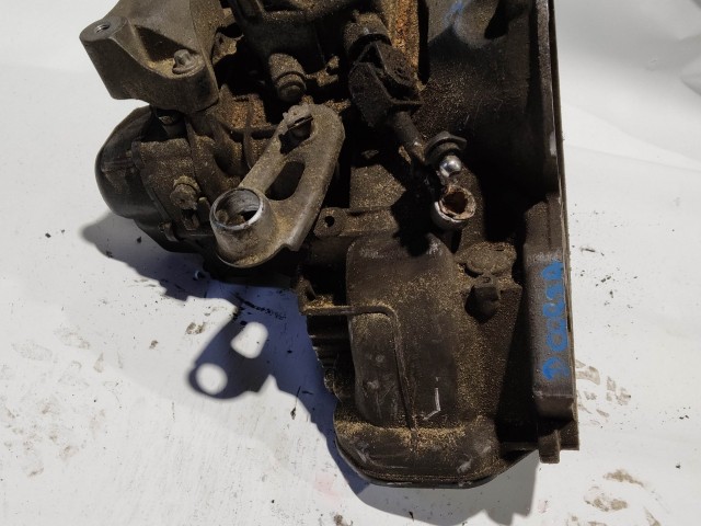 166951 Opel Corsa D 2006-2014 1,2 benzin 5 sebeséges váltó Z12XEP