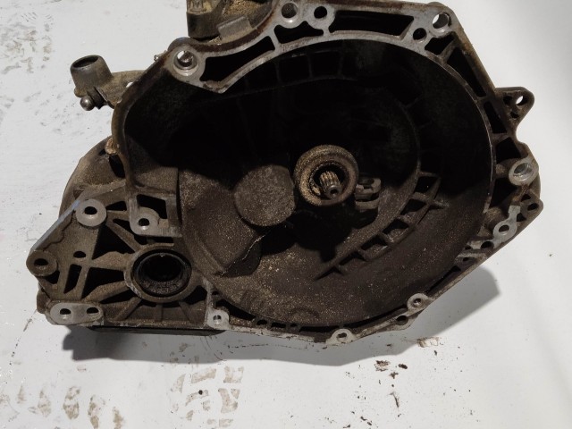 166951 Opel Corsa D 2006-2014 1,2 benzin 5 sebeséges váltó Z12XEP
