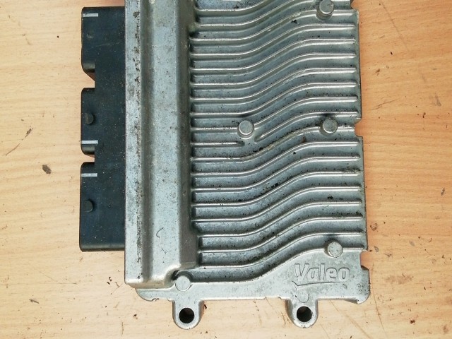 Citroen C2, C3, Peugeot 206, 307 1,4 benzin motorvezérlő sw9661961280