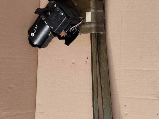 Fiat  Seicento 2 vezetékes ablaktörlő motor mechanikával 