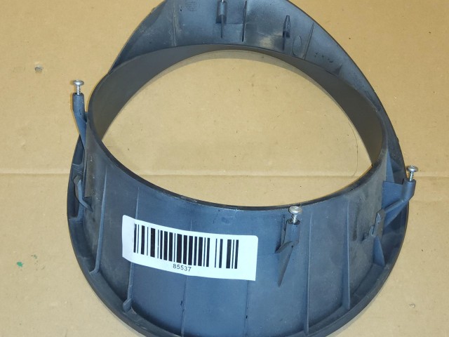 85537 Alfa Romeo MiTo 2008-2018 matt ezüst, bal hátsó lámpa keret a képen látható állapotban!!!