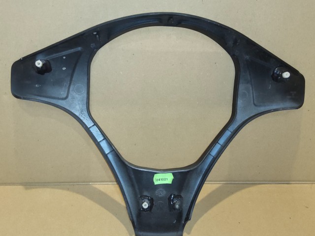 19553 Alfa Romeo Mito  kormányközép