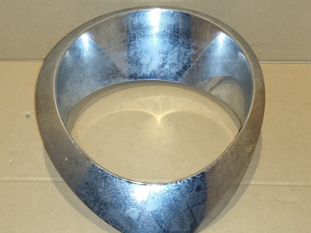 175301 Alfa Romeo MiTo 2008-2018 króm, jobb hátsó lámpa keret a képen látható állapotban!!!