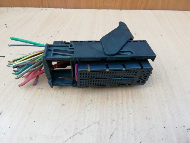158495 Alfa Romeo 159 2005-2011 Motorvezérlő Elektromos csatlakozó 55208738