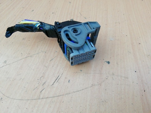 158500 Citroen C4 2004-2011 1,4 16v benzin Motorvezérlő Elektromos csatlakozó