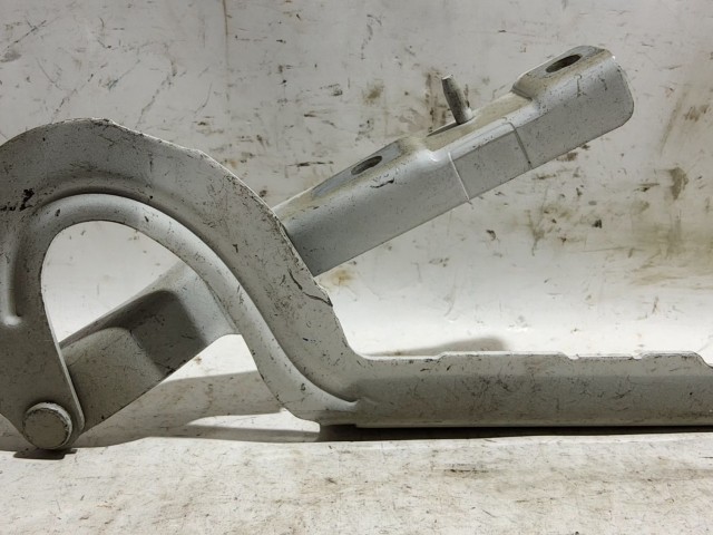 Fiat Scudo fehér színű, bal oldali motorháztető zsanér