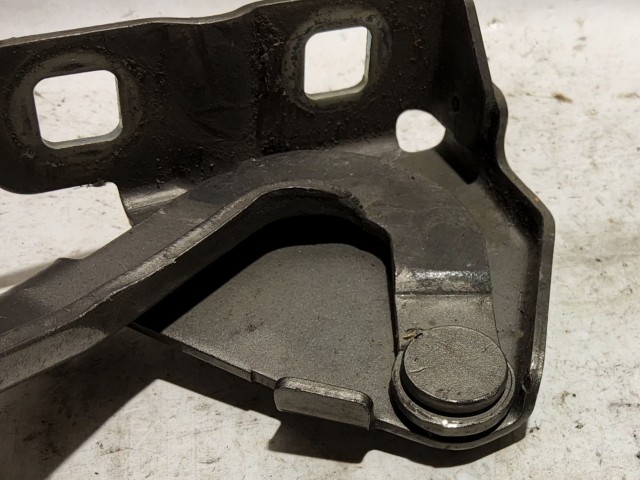 Fiat Idea/Lancia Musa szürke színű, jobb oldali motorháztető zsanér