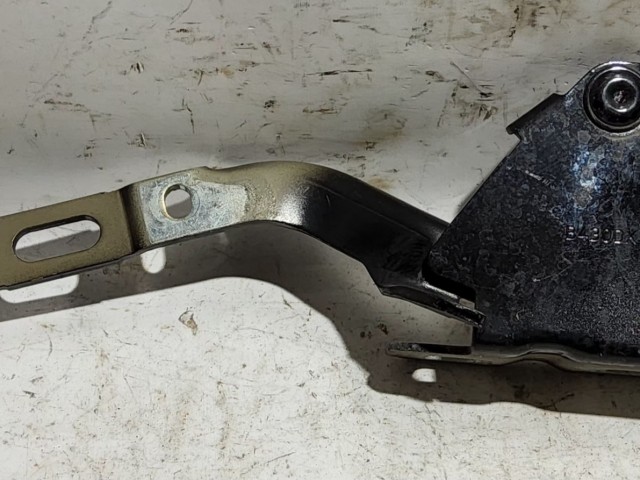 Fiat Idea/Lancia Musa fekete színű, jobb oldali motorháztető zsanér