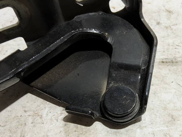 Fiat Idea/Lancia Musa fekete színű, jobb oldali motorháztető zsanér