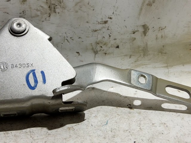 Fiat Idea/Lancia Musa ezüst színű, bal oldali motorháztető zsanér