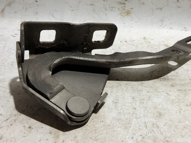 Fiat Idea/Lancia Musa szürke színű, bal oldali motorháztető zsanér