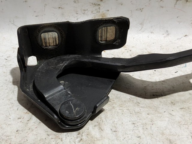 67612 Fiat Idea 2003-2012 bal oldali Motorháztető zsanér 46828725