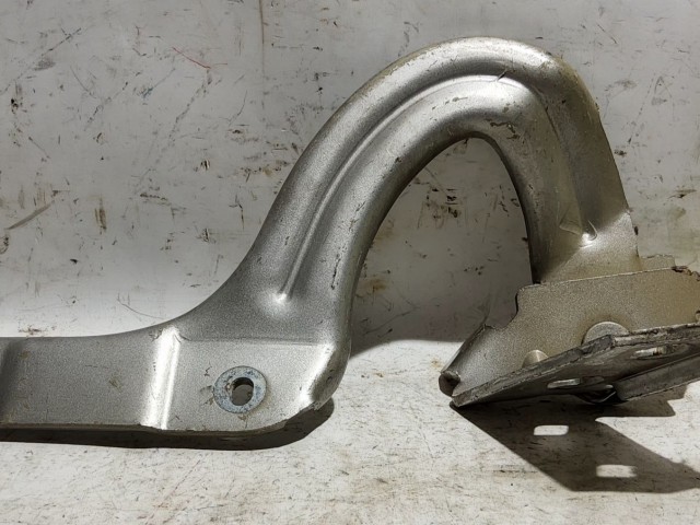 Fiat Multipla II. ezüst színű, jobb oldali motorháztető zsanér